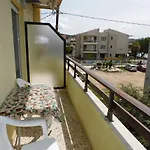 Sumadinac Apartament *